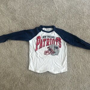 NFL Kids Long Sleeve Patriots Tee - Navy and White